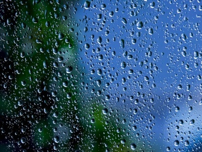 窓に付く水滴