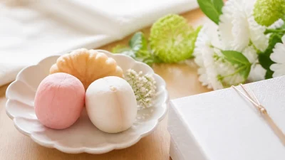 鮮やかな口取り菓子